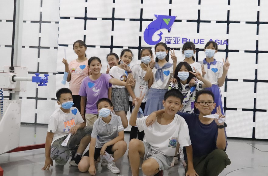 AC米兰体育技术的小小科学家公益活动(图4)